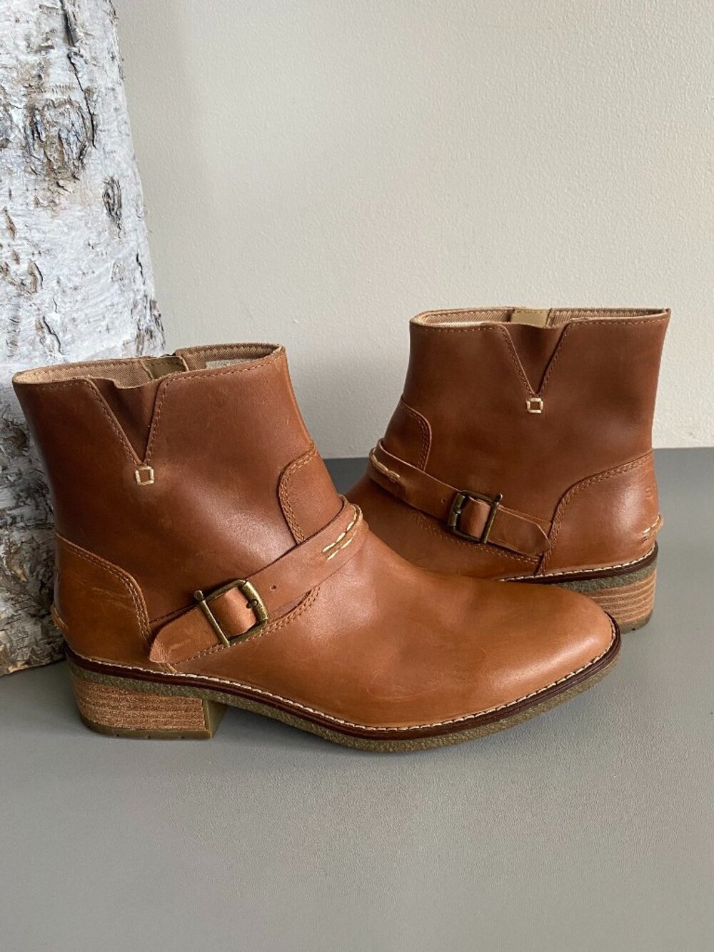 Sperry Women's Leather Seaport Storm Short Shackle Boo Saddle Brown Sz 9.5